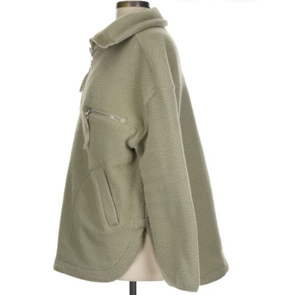 Varley Daniel Fleece Tan Sage Green 100% Recycled Polyester Teddy Pull Over - Picture 7 of 9